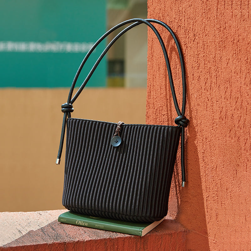 Air-BB Small Sqaure bag