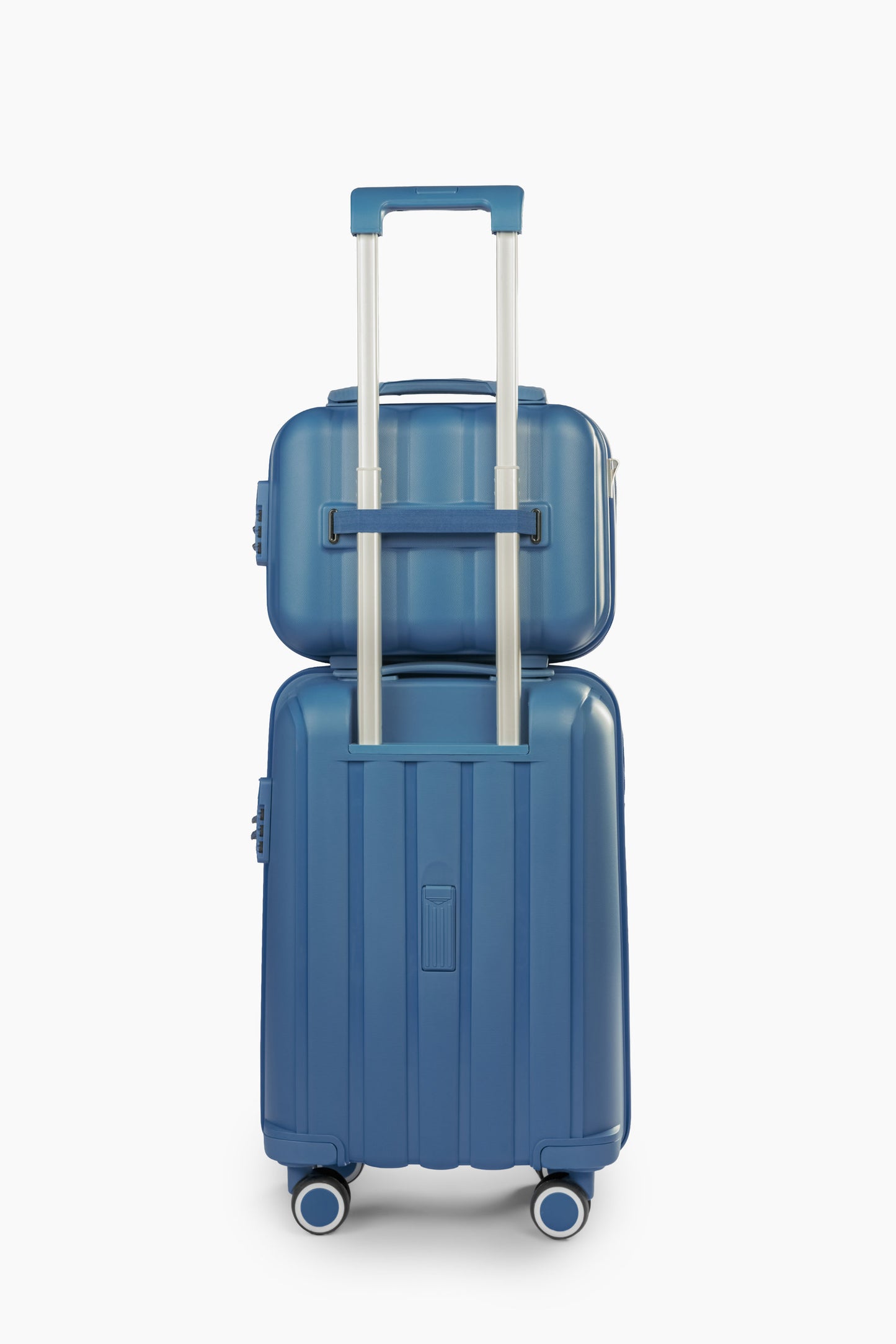 Sky Line Blue 20 Inch * Hand Bag