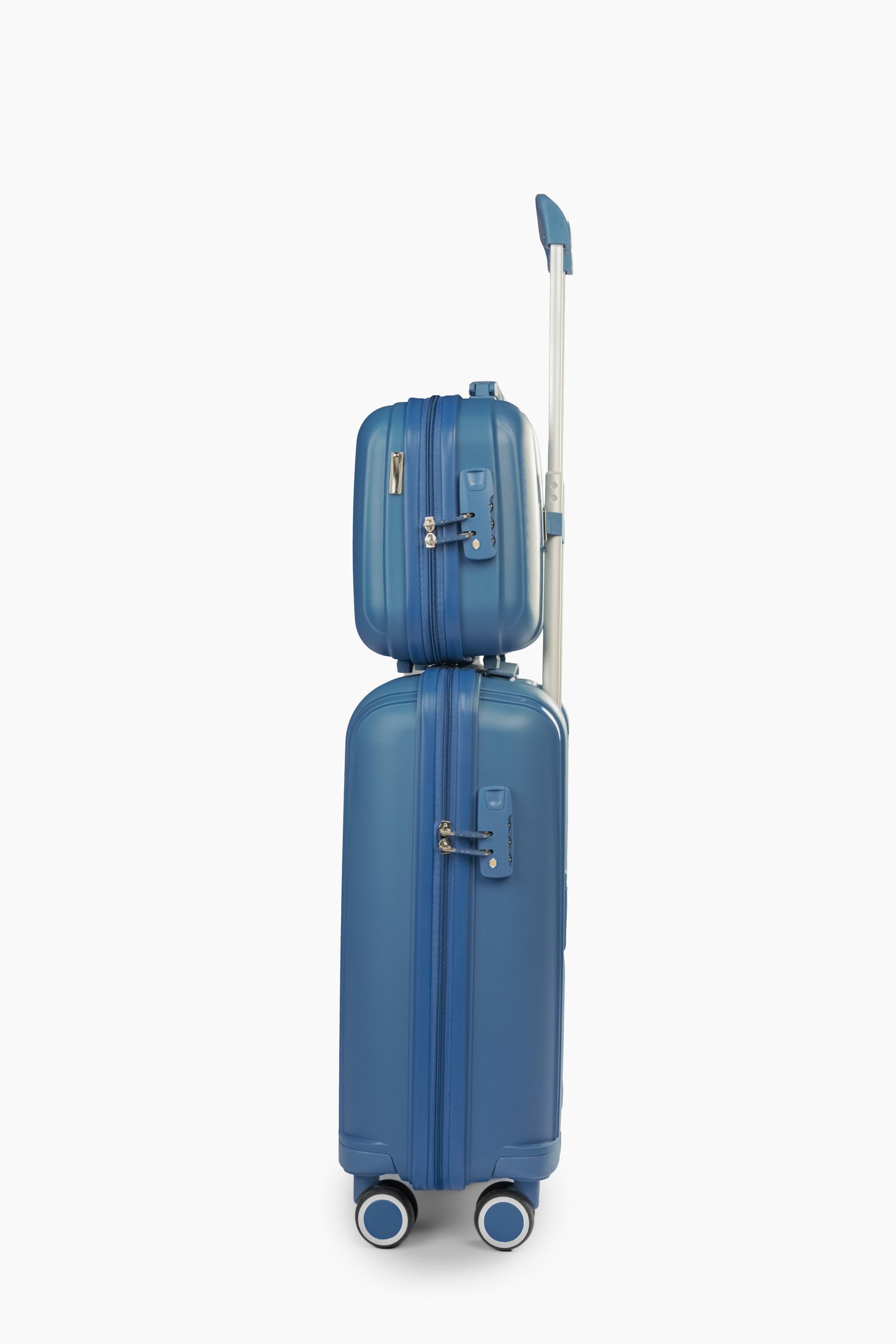 Sky Line Blue 20 Inch * Hand Bag